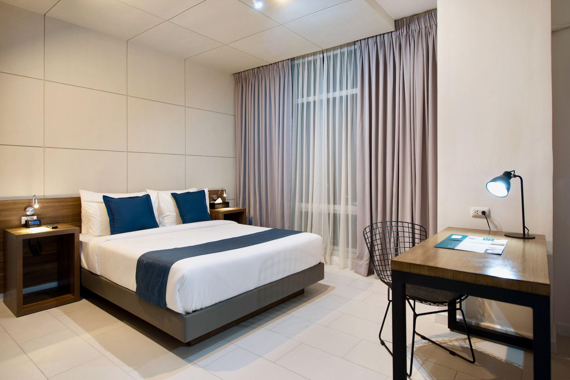 The Sphere Serviced Residences Managed By Hii Makati City Kültér fotó