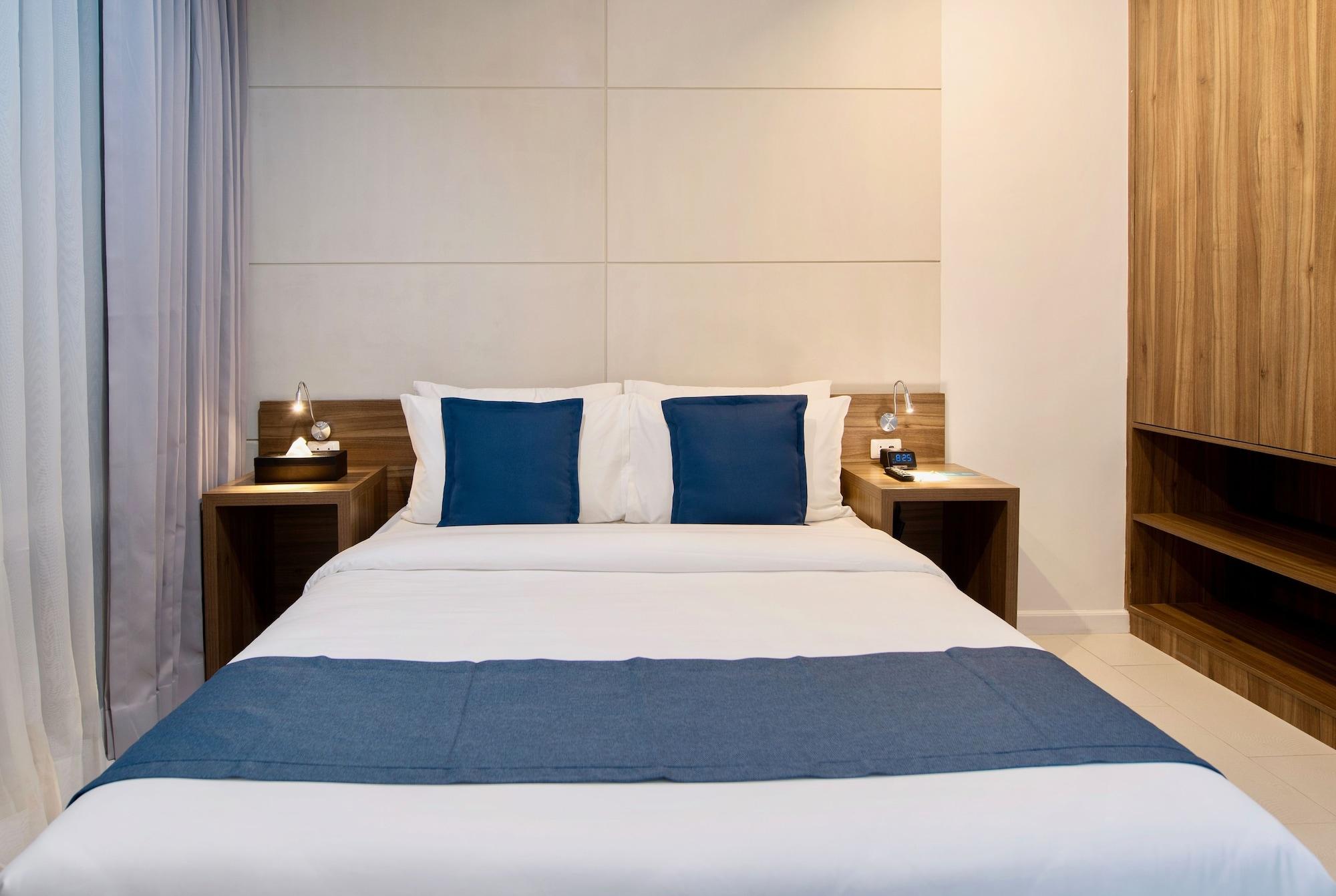 The Sphere Serviced Residences Managed By Hii Makati City Kültér fotó