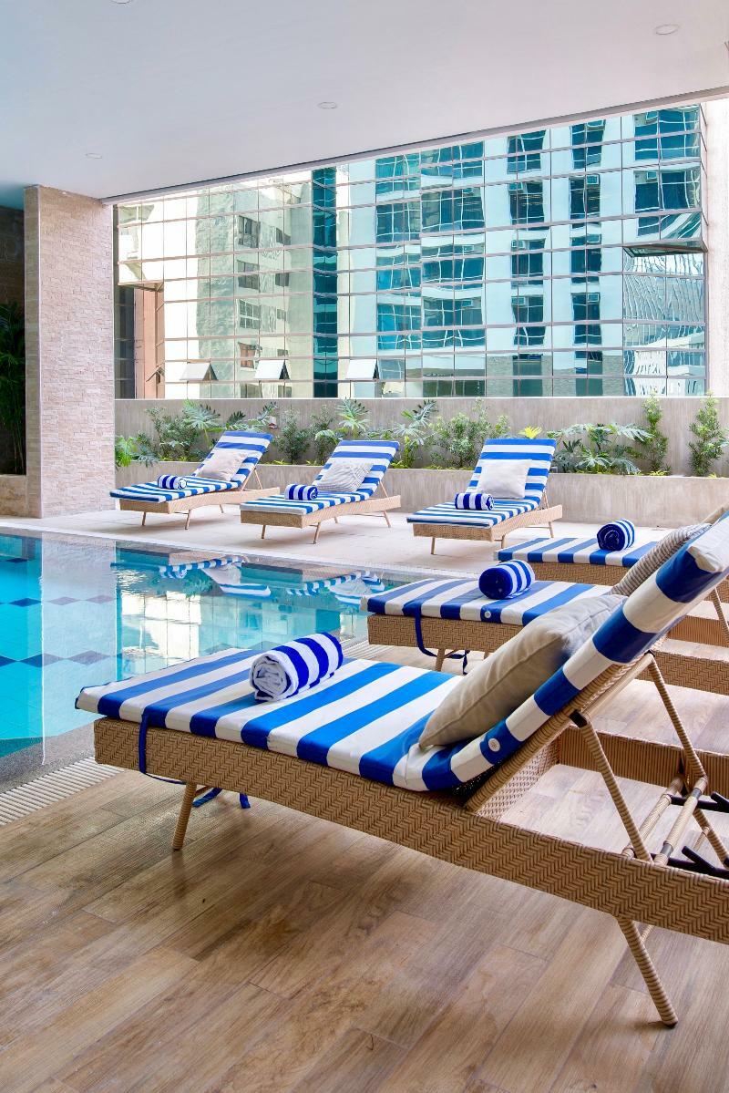 The Sphere Serviced Residences Managed By Hii Makati City Kültér fotó