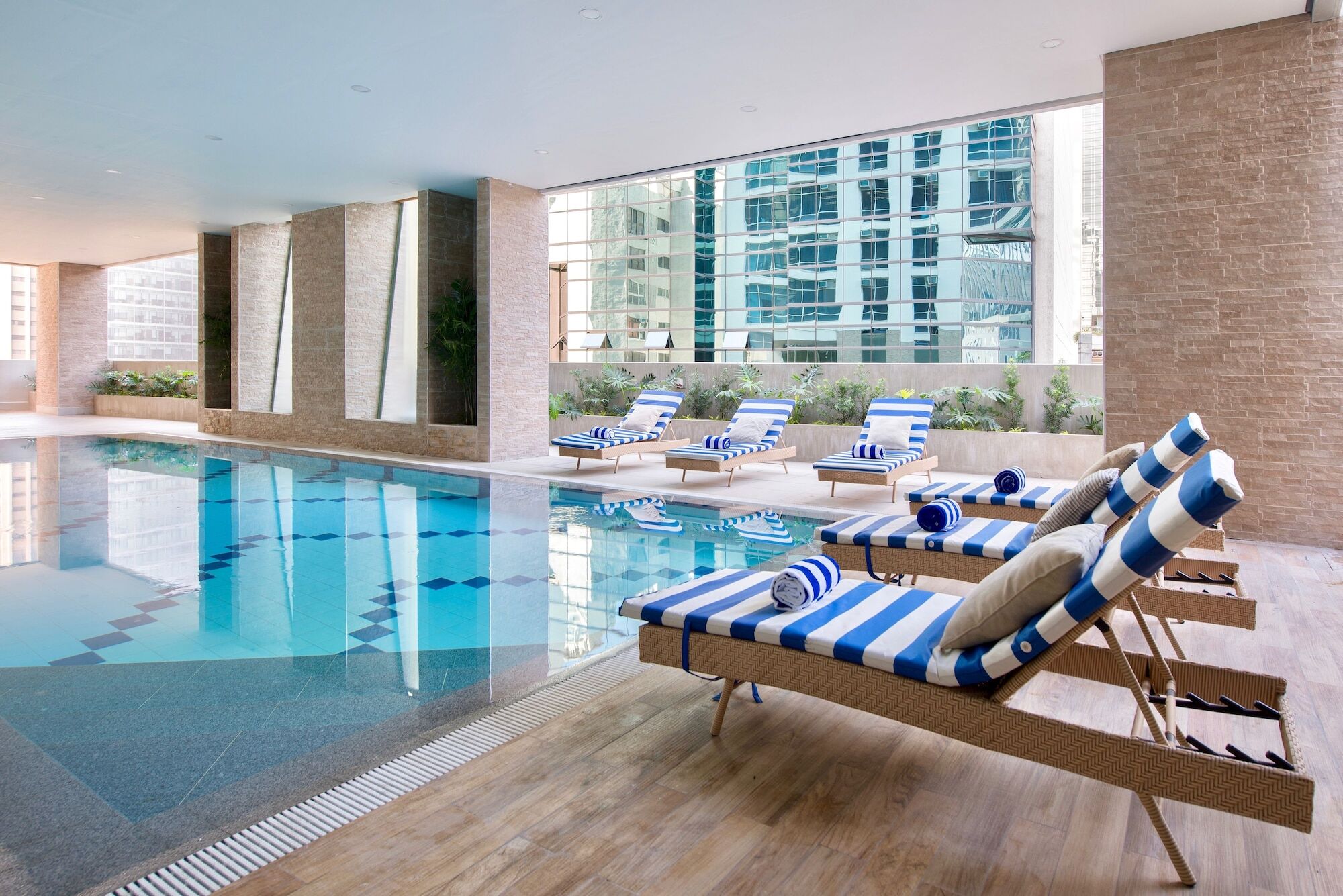 The Sphere Serviced Residences Managed By Hii Makati City Kültér fotó